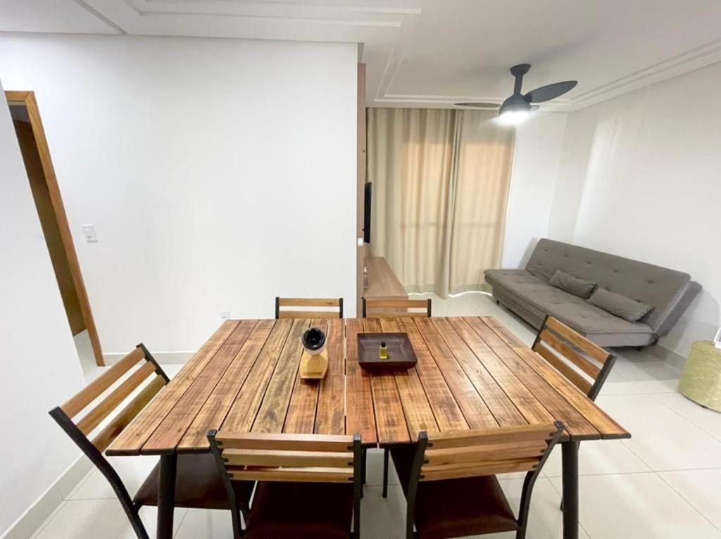 Apartamento Edificio Paris Apartment กวาราปารี ภายนอก รูปภาพ